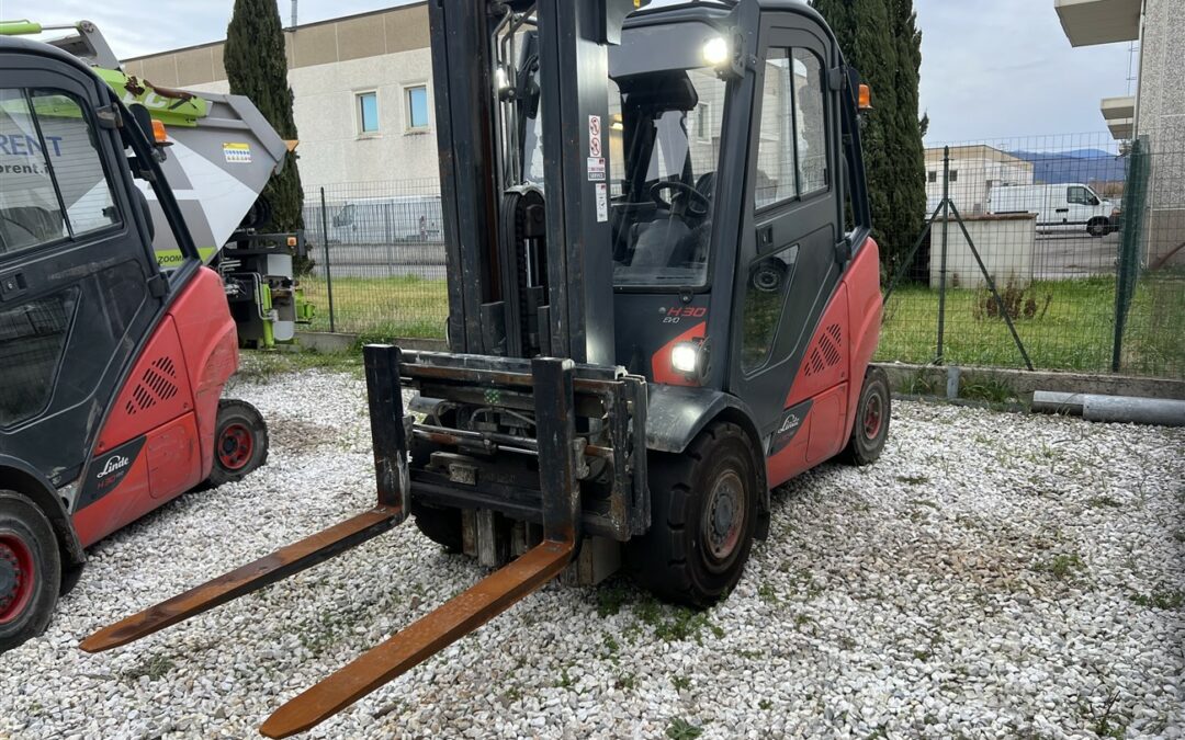 CARRELLO ELEVATORE LINDE H30D