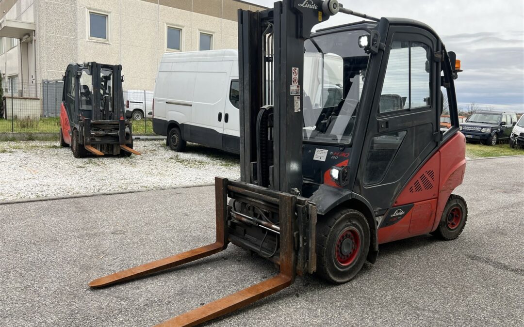 CARRELLO ELEVATORE LINDE H30D